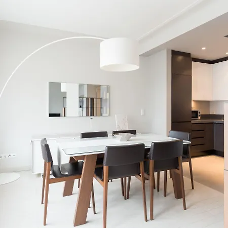 Four Stars Hotel apartamentowy