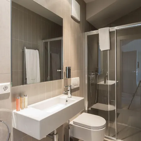 Apartmanhotel Four Stars