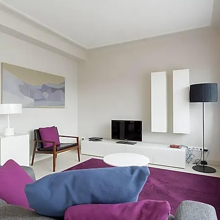 Four Stars Apartmanhotel 4*